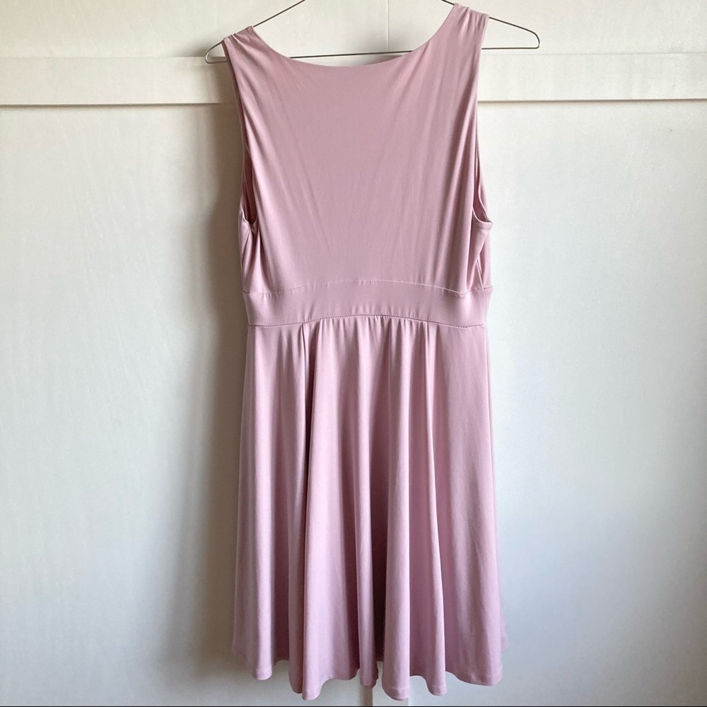 Torrid Stretchy Lined V-Neck Above The Knee Midi Dress Baby Pink Sz 0X - Picture 2 of 9